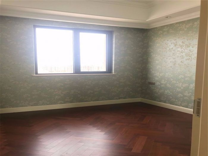中海铂樾府 4室2厅2卫 175.00m&sup2;