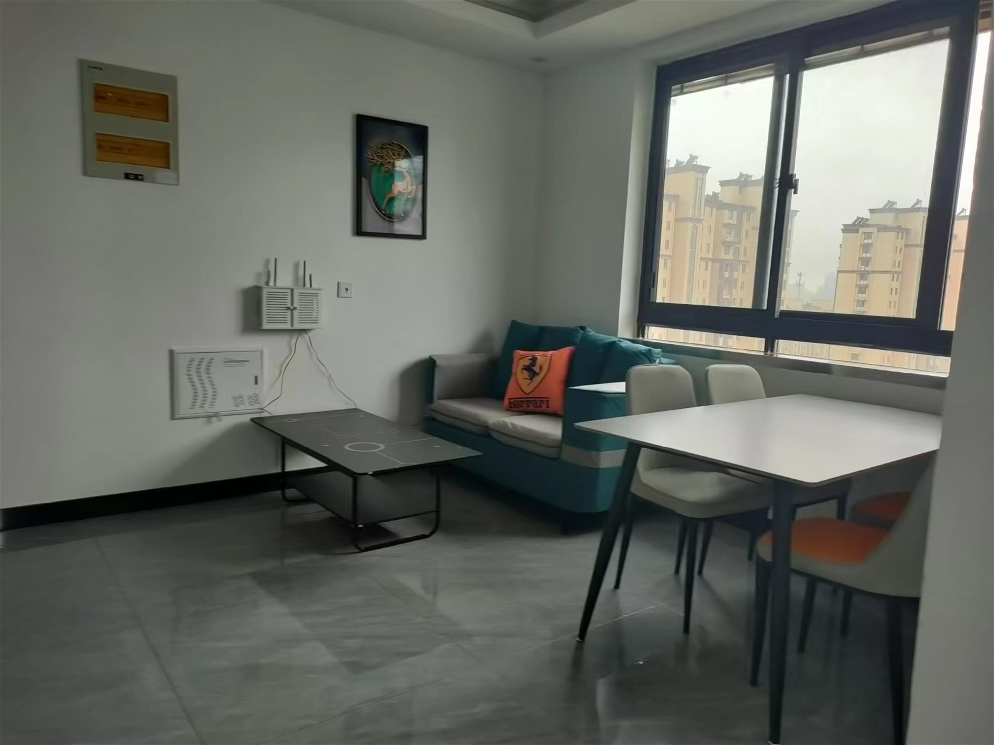 世伦佳苑 2室1厅1卫 96m&sup2;