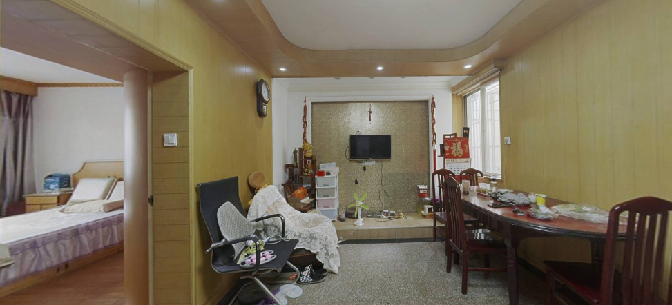 新桥新村 4室2厅2卫 72.92m&sup2;