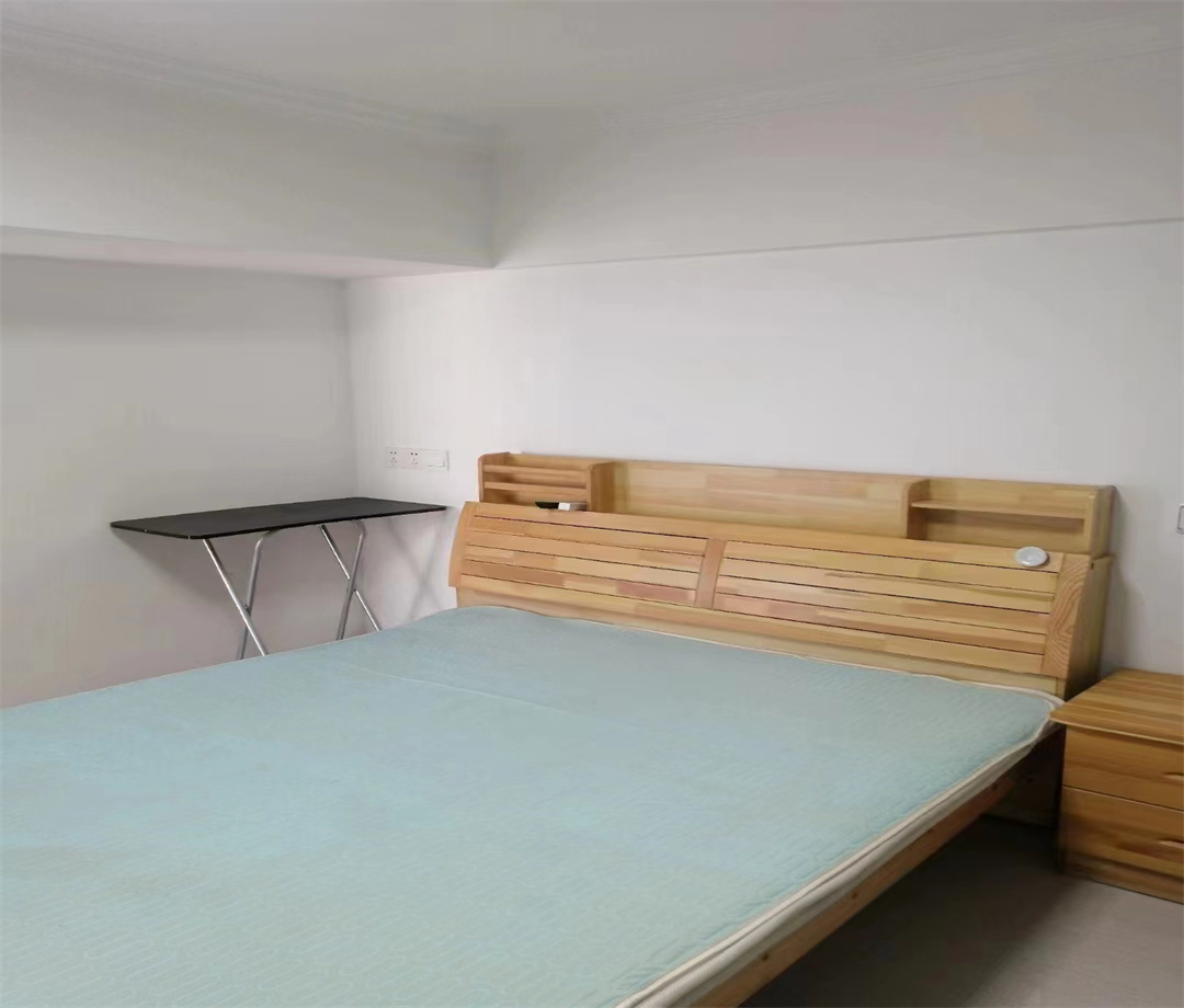 五洲国际广场 1室1厅1卫 42m&sup2;