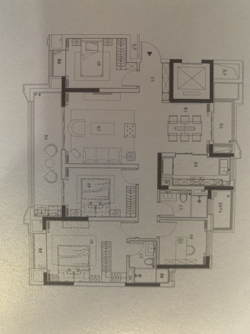 中海上东区 4室2厅2卫 143m&sup2;