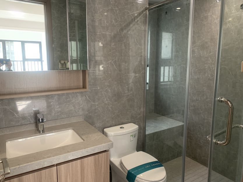 中海上东区 4室2厅2卫 143m&sup2;