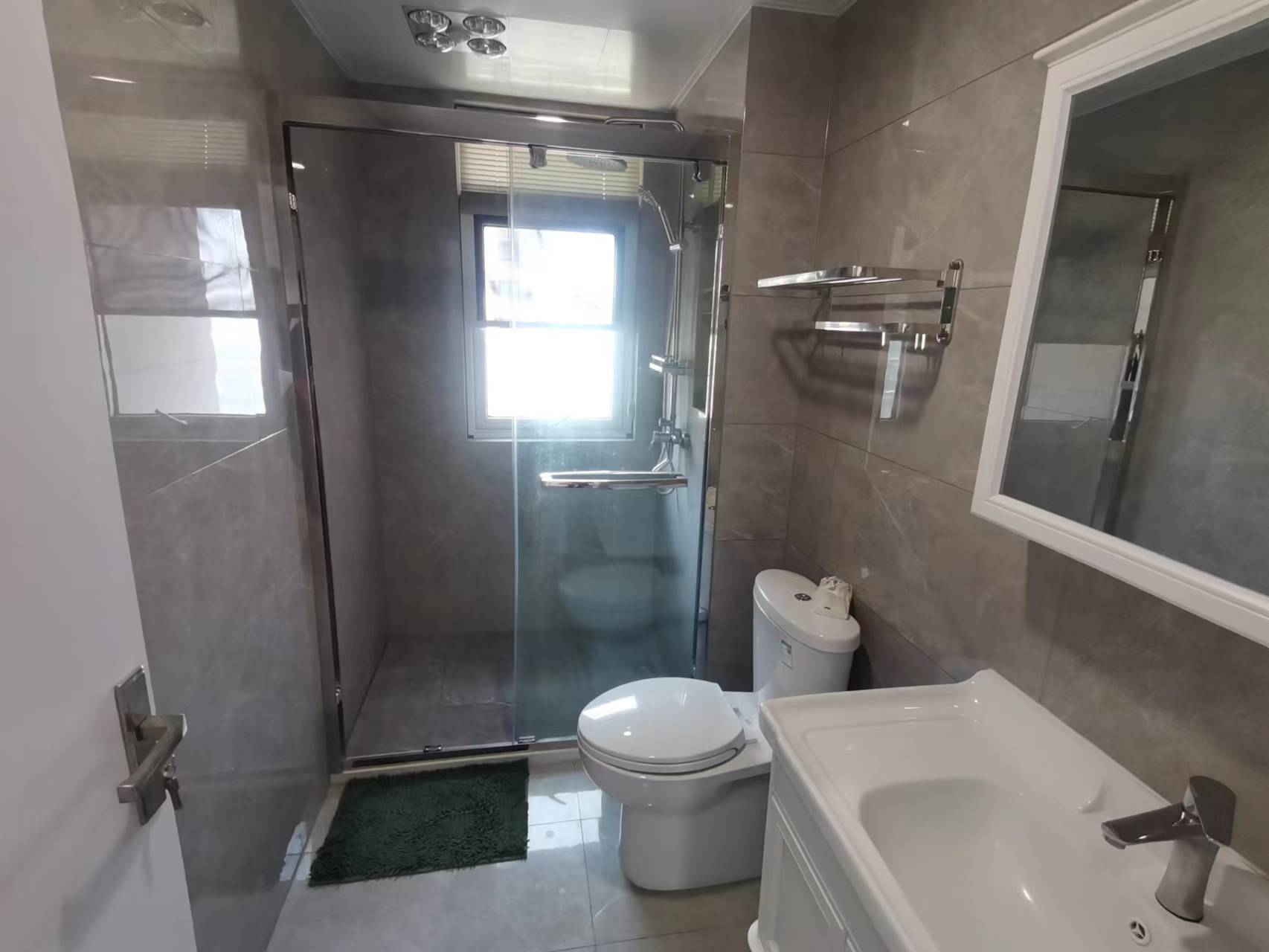 景瑞御府 4室2厅2卫 148m&sup2;