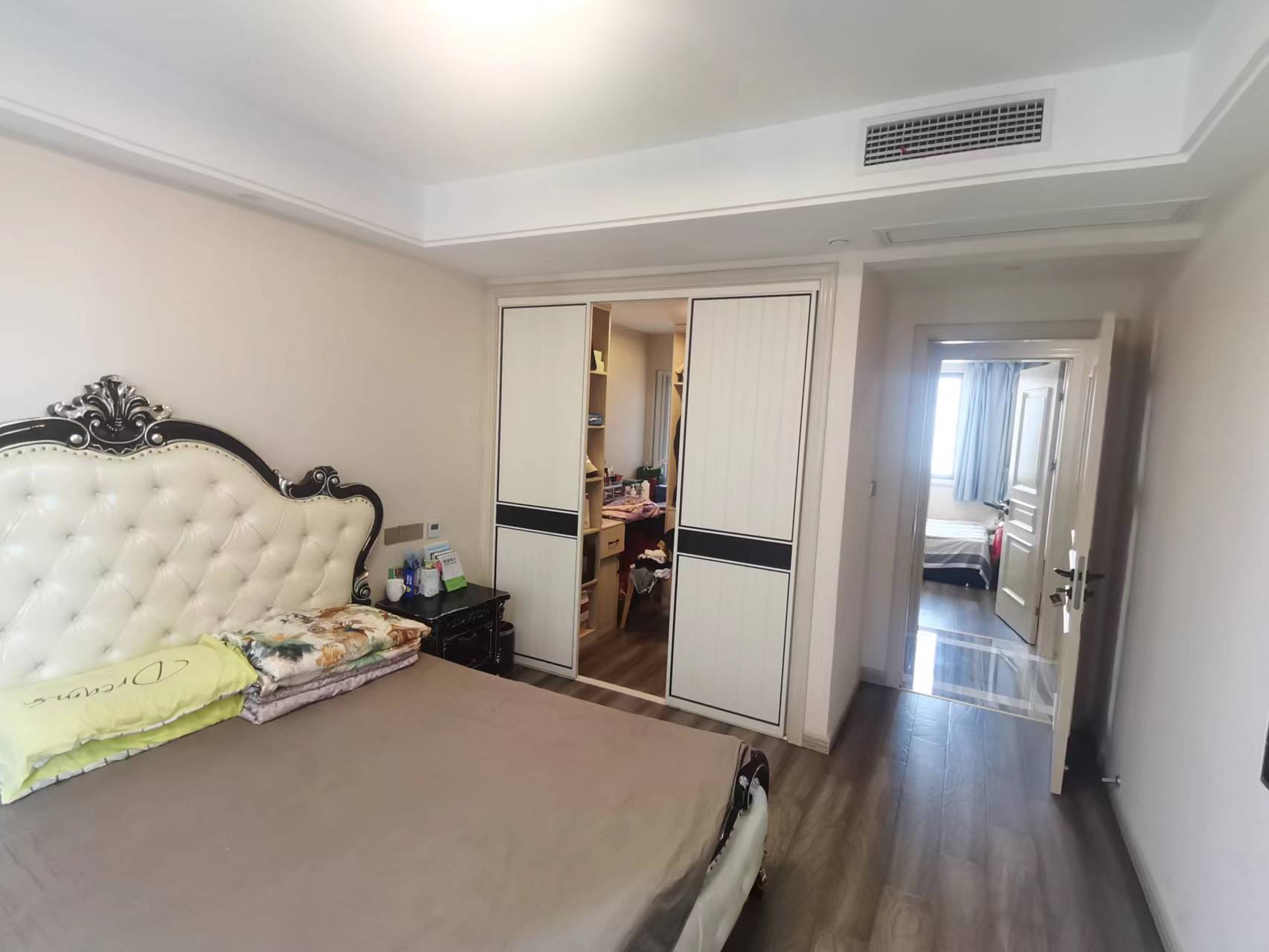 景瑞御府 3室2厅2卫 125.80m&sup2;