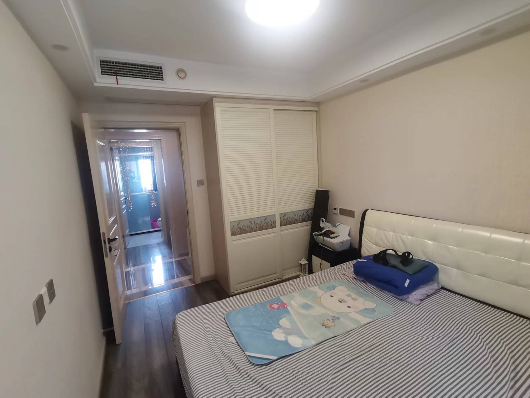 景瑞御府 3室2厅2卫 125.80m&sup2;