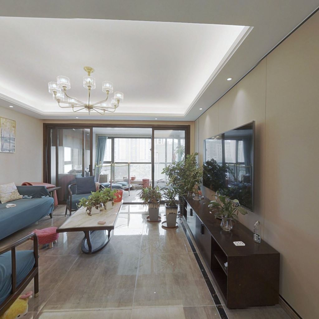 远创樾府 4室2厅2卫 153m²