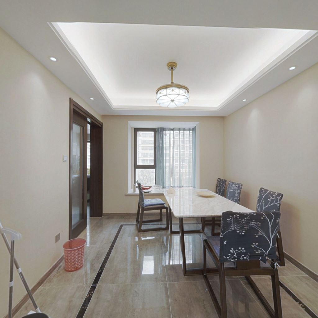 远创樾府 4室2厅2卫 153m²