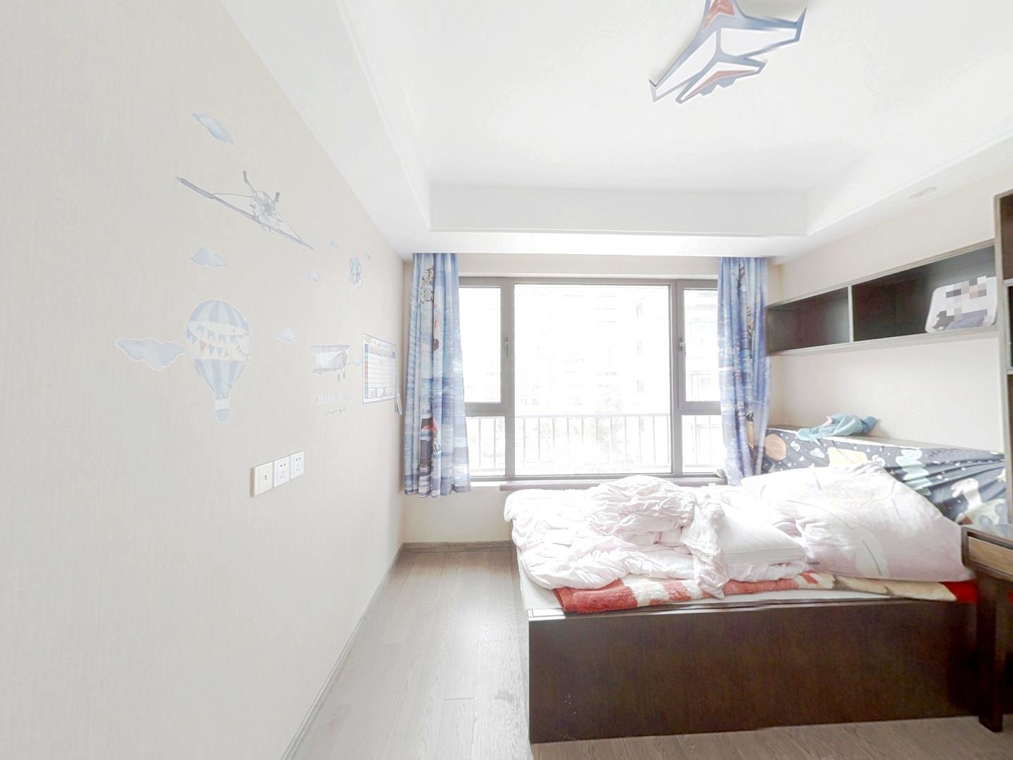 远创樾府 4室2厅2卫 153m²