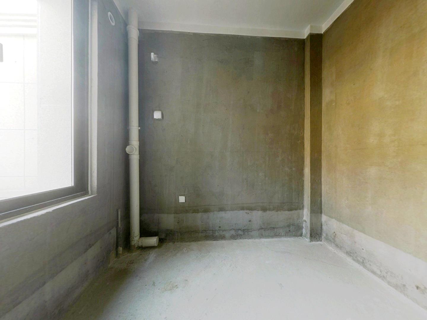 滨江丽都桥语 4室1厅1卫 169m&sup2;