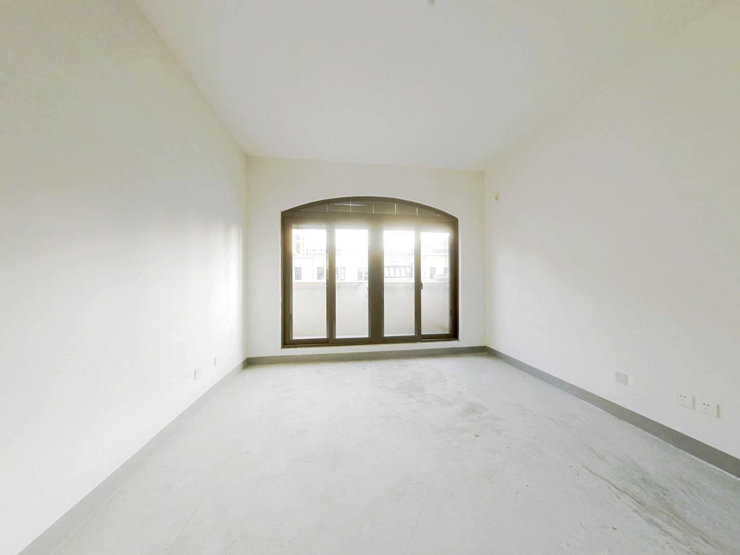 滨江丽都桥语 4室1厅1卫 169m&sup2;