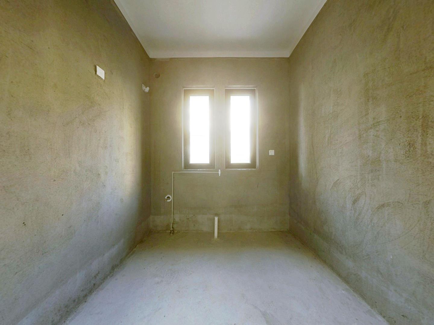 滨江丽都桥语 4室1厅1卫 169m&sup2;