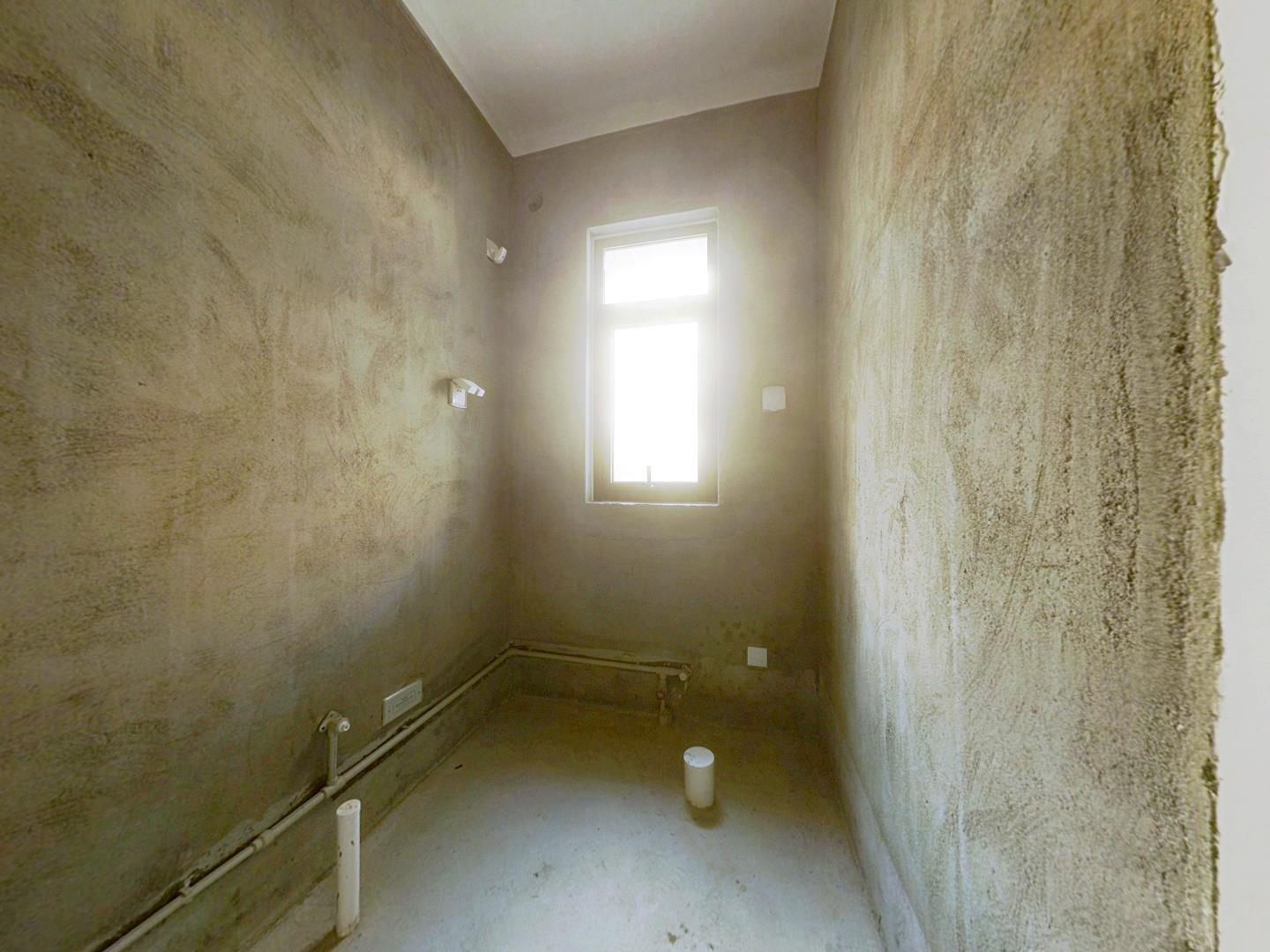 滨江丽都桥语 4室1厅1卫 169m&sup2;