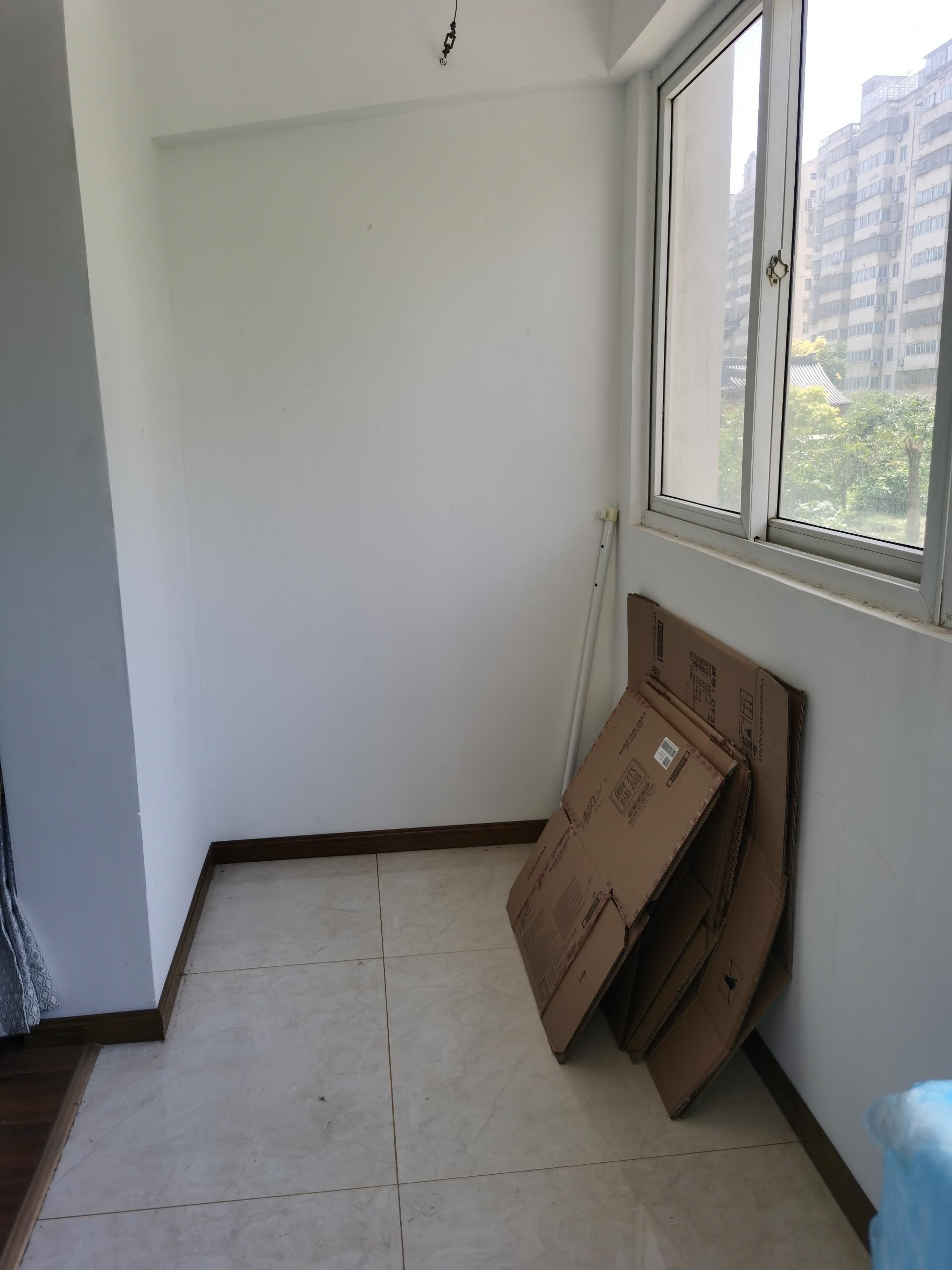 天勤家园 3室2厅1卫 142.00m&sup2;