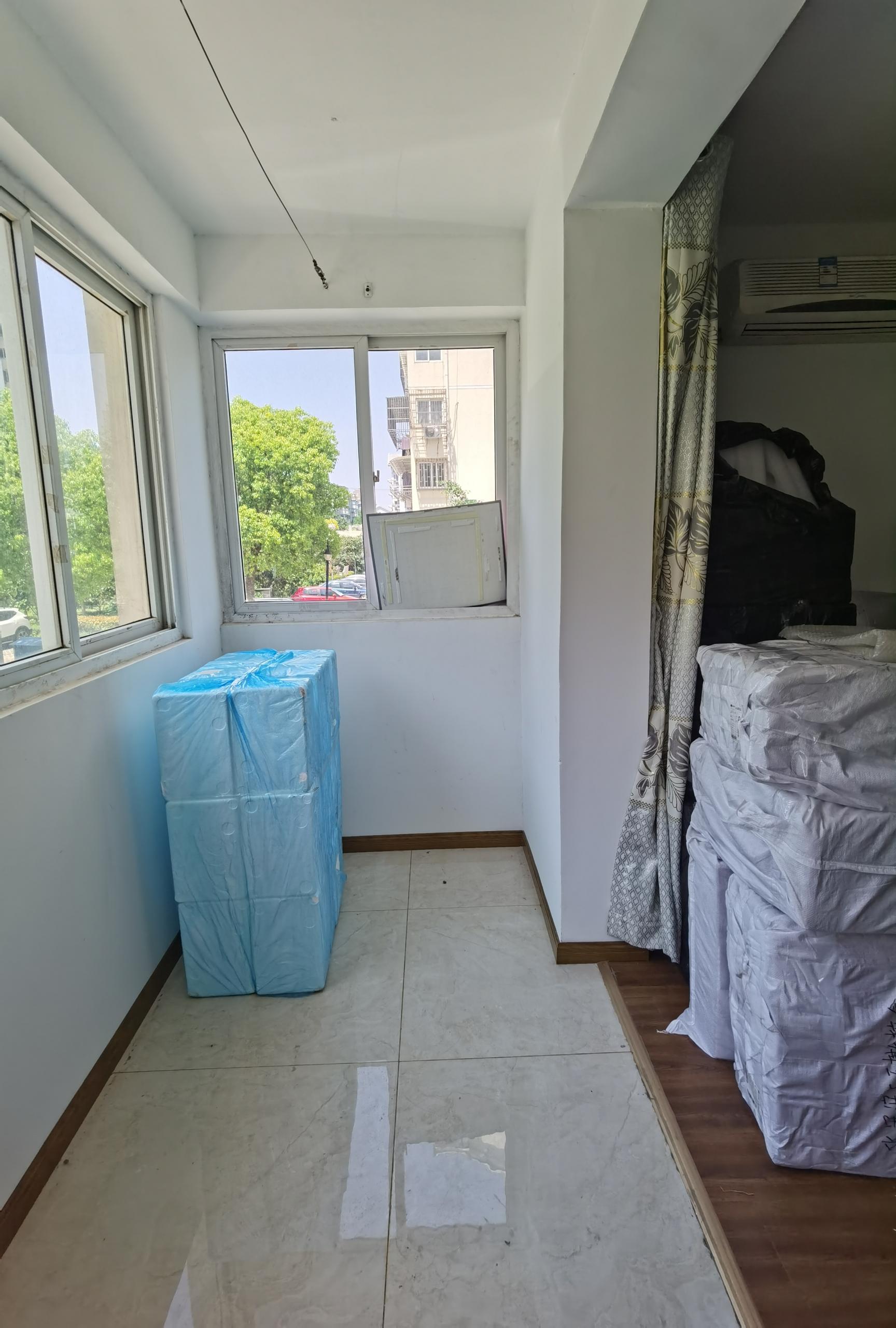 天勤家园 3室2厅1卫 142.00m&sup2;
