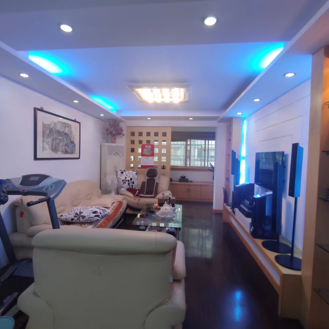 天都花苑 3室2厅2卫 143m&sup2;