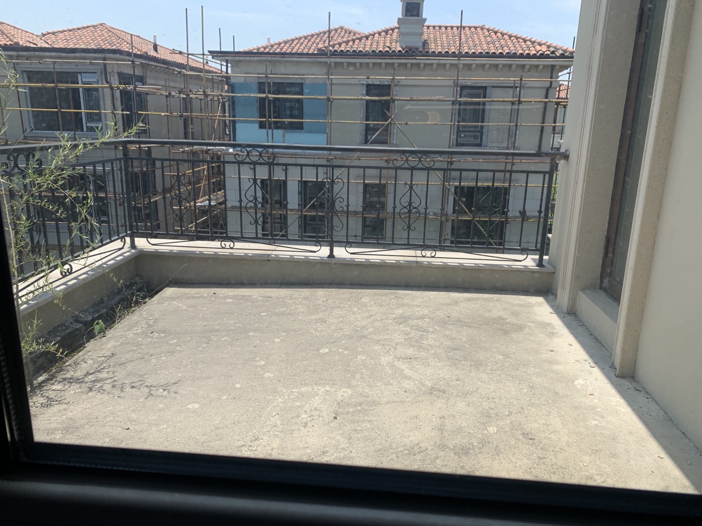 顺发御园 4室2厅3卫 371m&sup2;