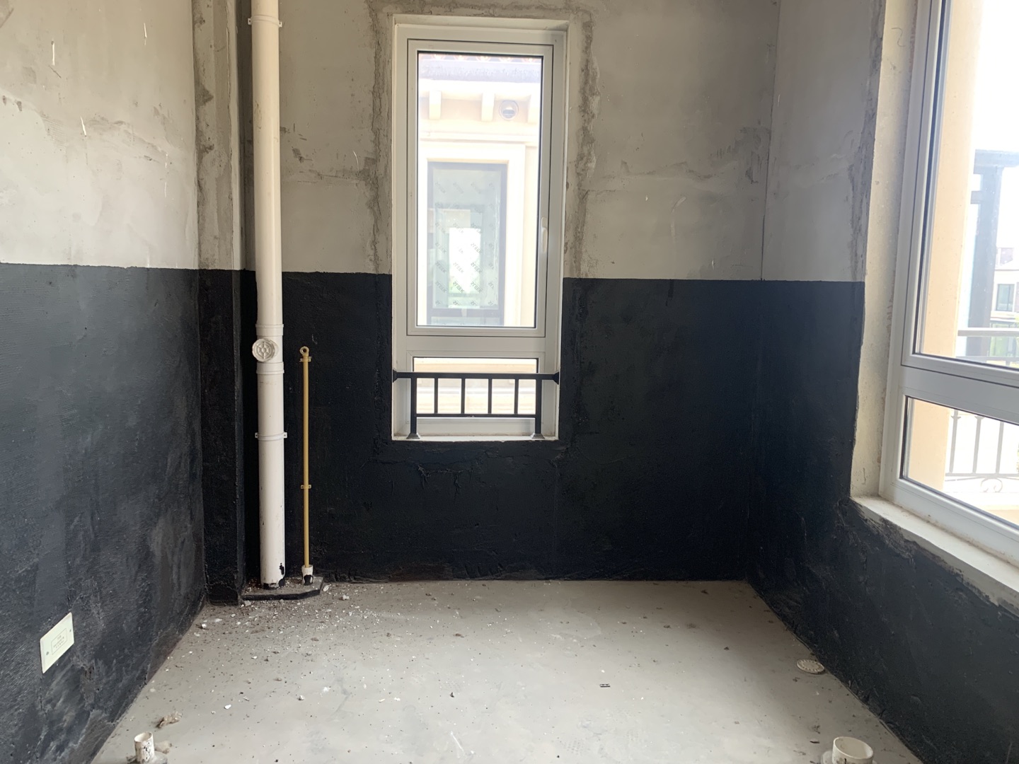 顺发御园 4室2厅3卫 371m&sup2;