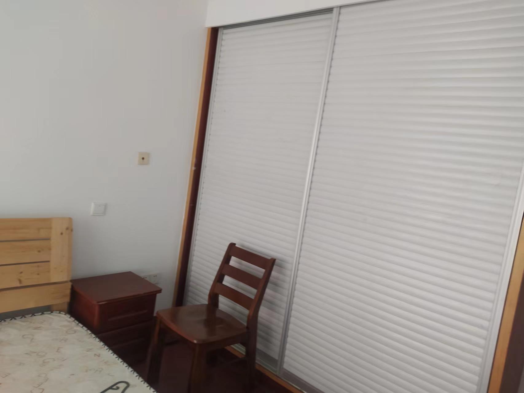 长航地中海花园 1室1厅1卫 63m&sup2;