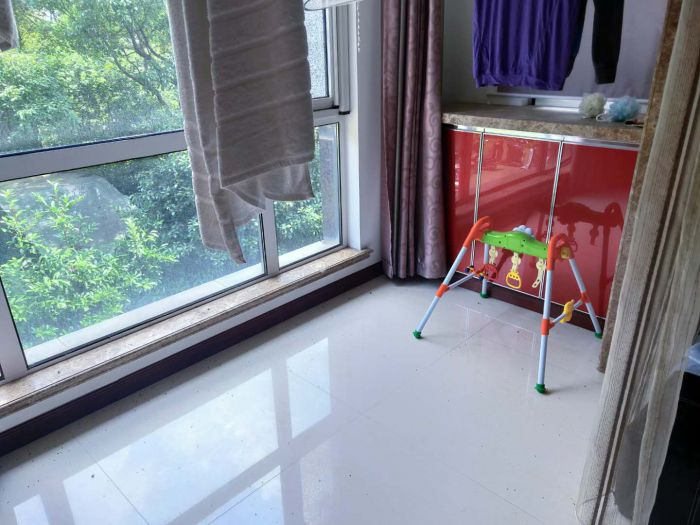 城市嘉苑 4室2厅2卫 141.5m&sup2;