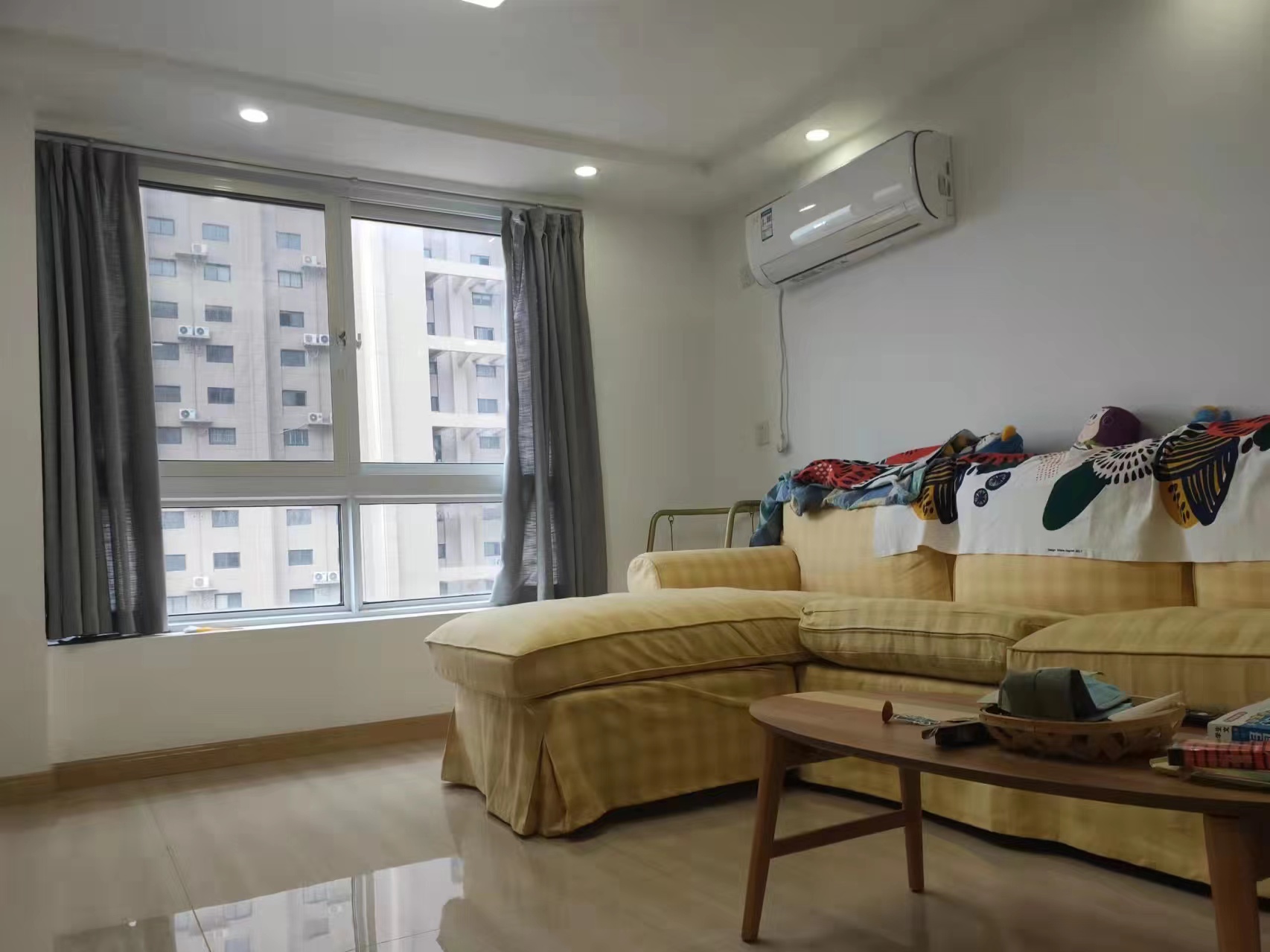 纽约时代 3室2厅1卫 60m&sup2;