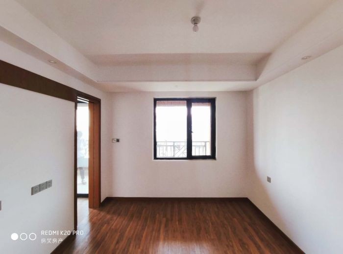 佳期漫 5室3厅3卫 176m&sup2;
