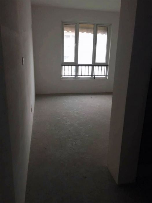 城市嘉苑 3室2厅2卫 136.00m&sup2;