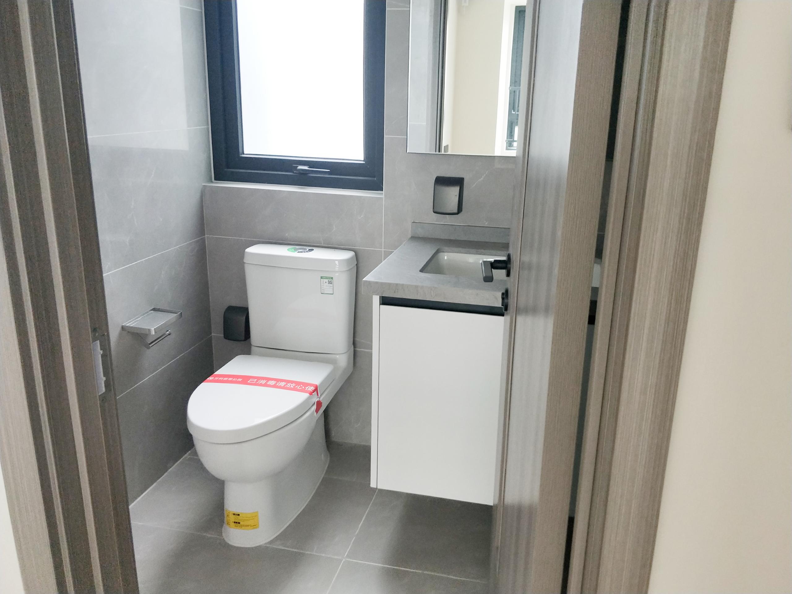 万科翡翠公园 3室2厅2卫 125m&sup2;