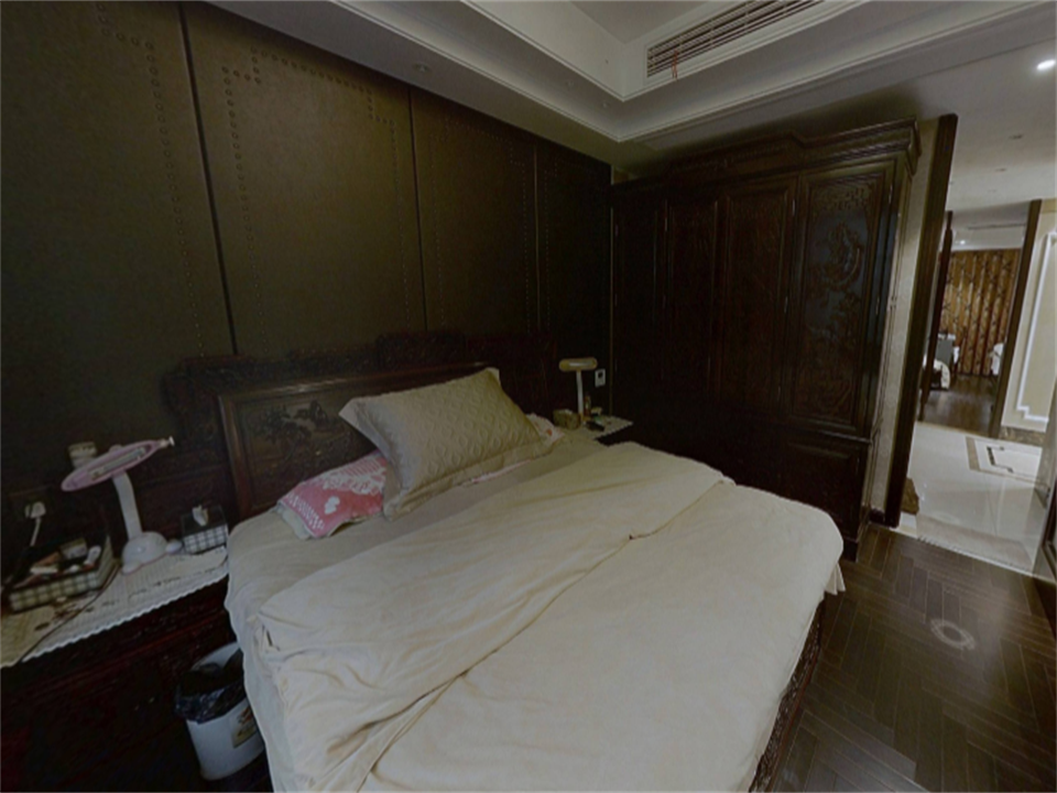 南通壹城水清木华 4室2厅2卫 250m&sup2;
