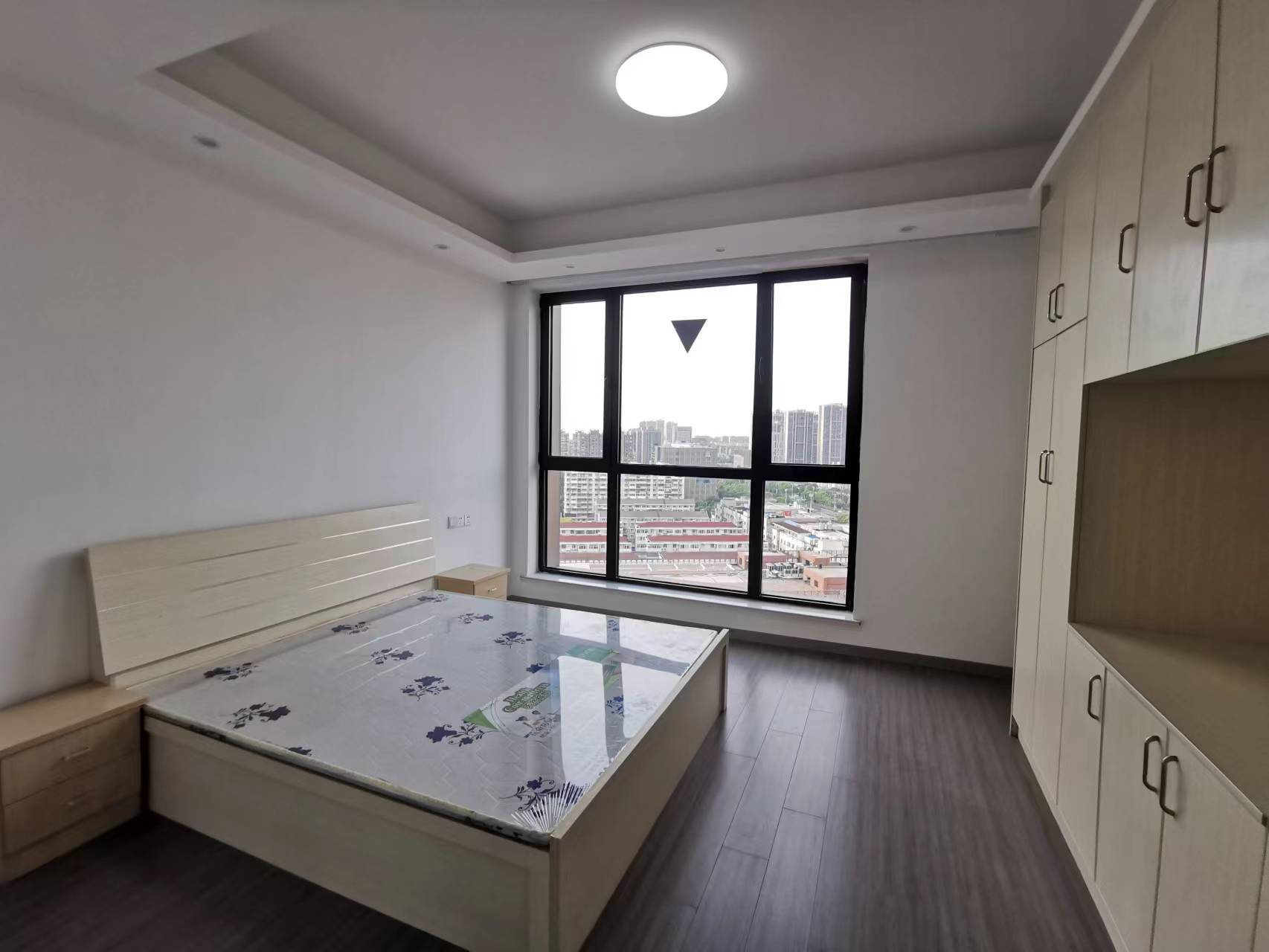 北翼玖玖广场 2室2厅1卫 69.61m&sup2;