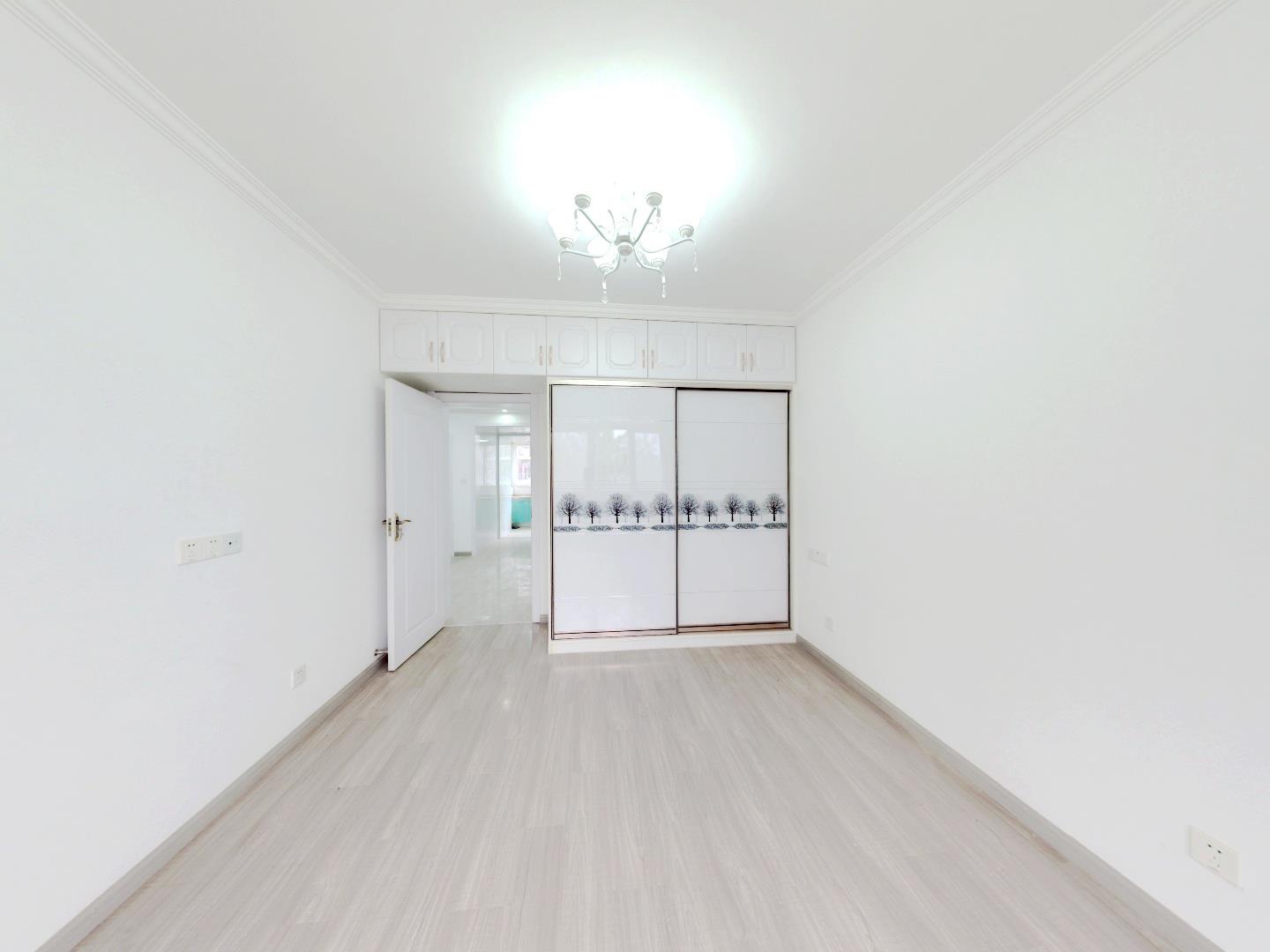 和颐都市绿洲 2室1厅1卫 57.02m&sup2;