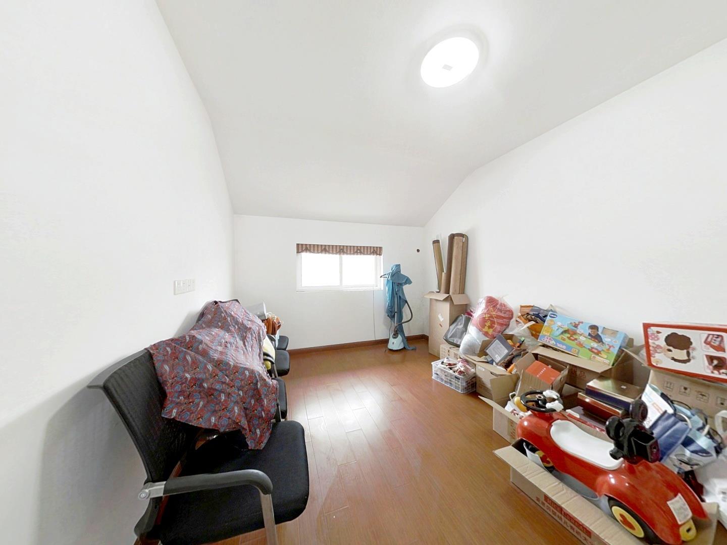 永和佳苑东区 4室2厅2卫 186m&sup2;