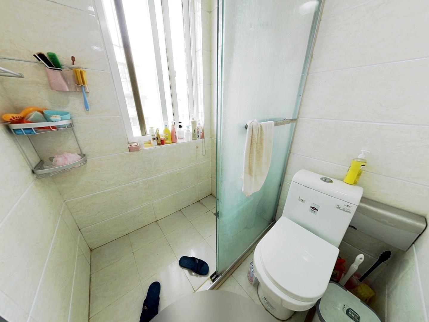 永和佳苑东区 4室2厅2卫 186m&sup2;