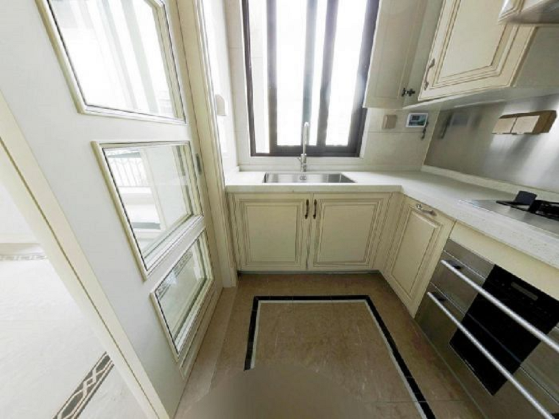 中海铂樾府 3室2厅2卫 142m&sup2;