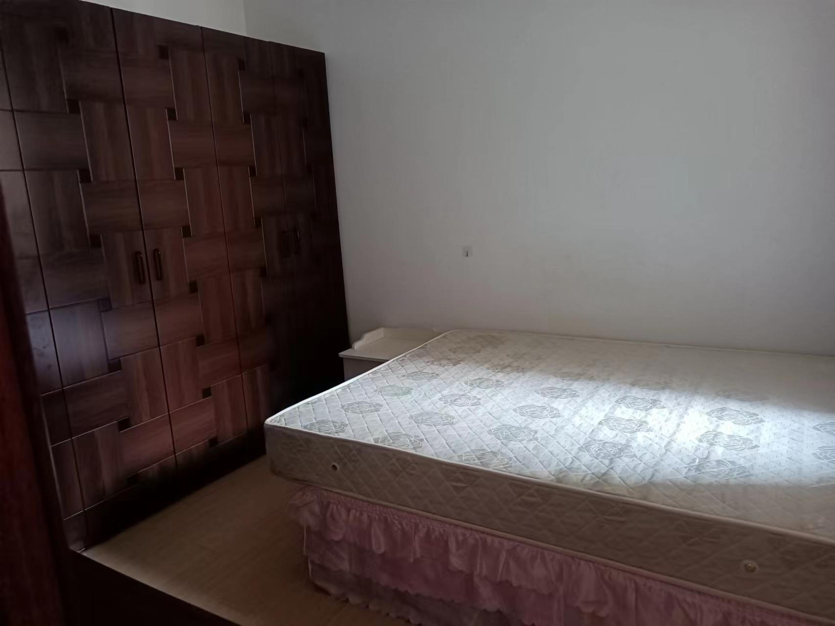 学士府 2室1厅1卫 87m&sup2;