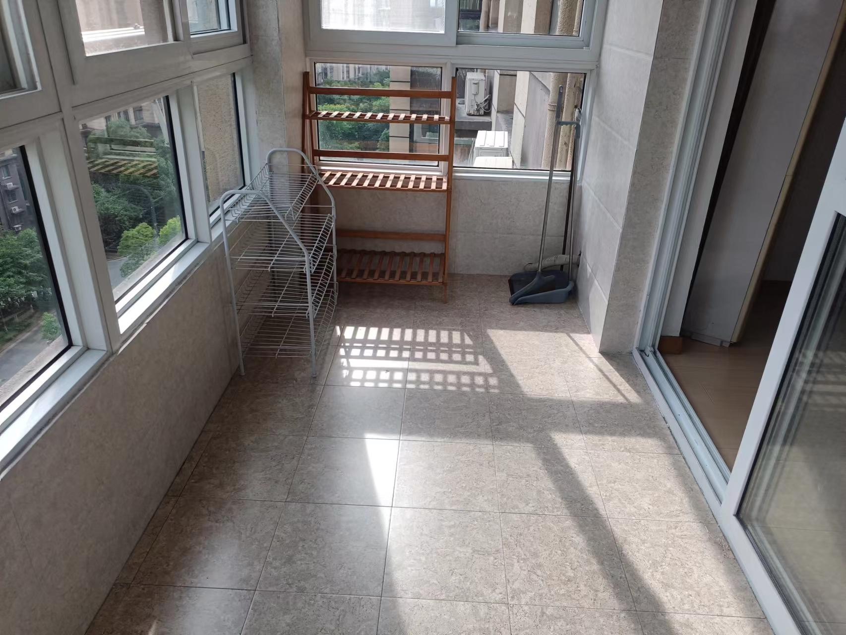 学士府 2室1厅1卫 87m&sup2;