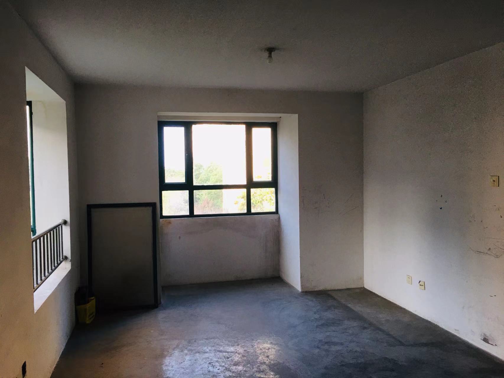 新城小区 2室2厅1卫 84m&sup2;