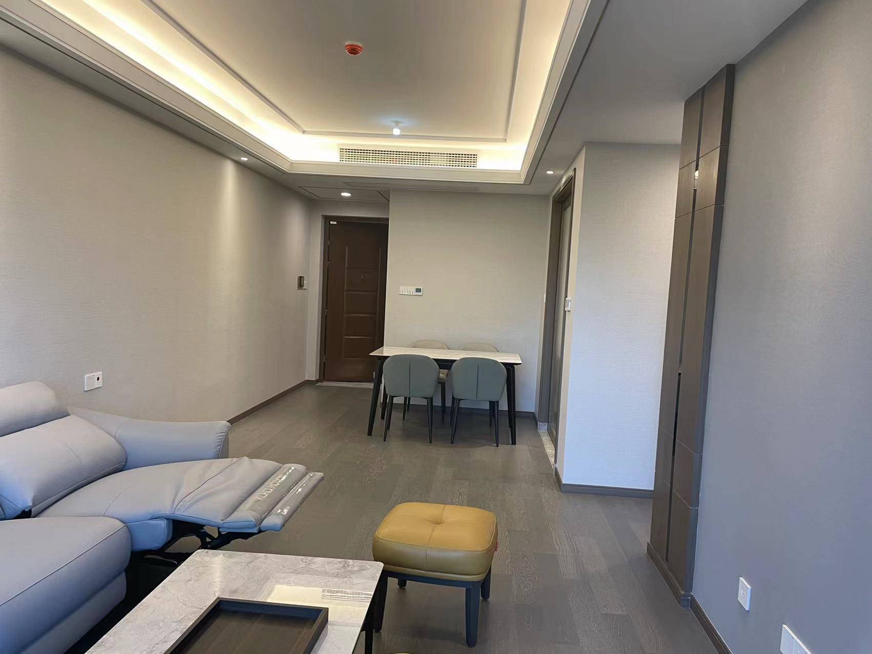 绿城&middot;晓风印月 3室2厅1卫 102m&sup2;