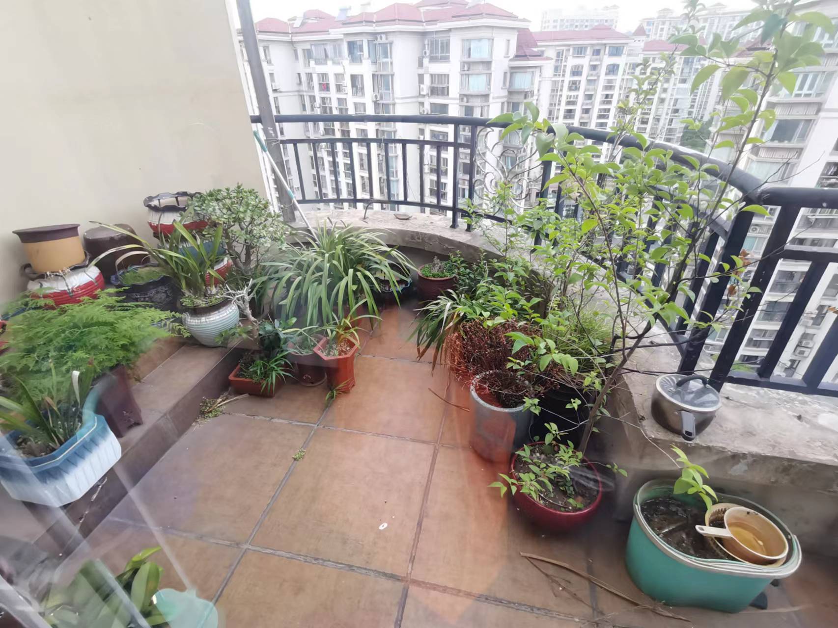 优山美地花园南区 3室2厅2卫 173.00m&sup2;