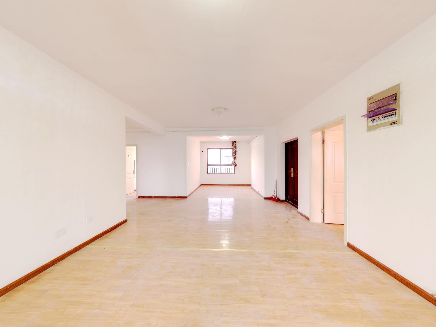 帝奥世伦名郡 4室2厅2卫 192.48m²