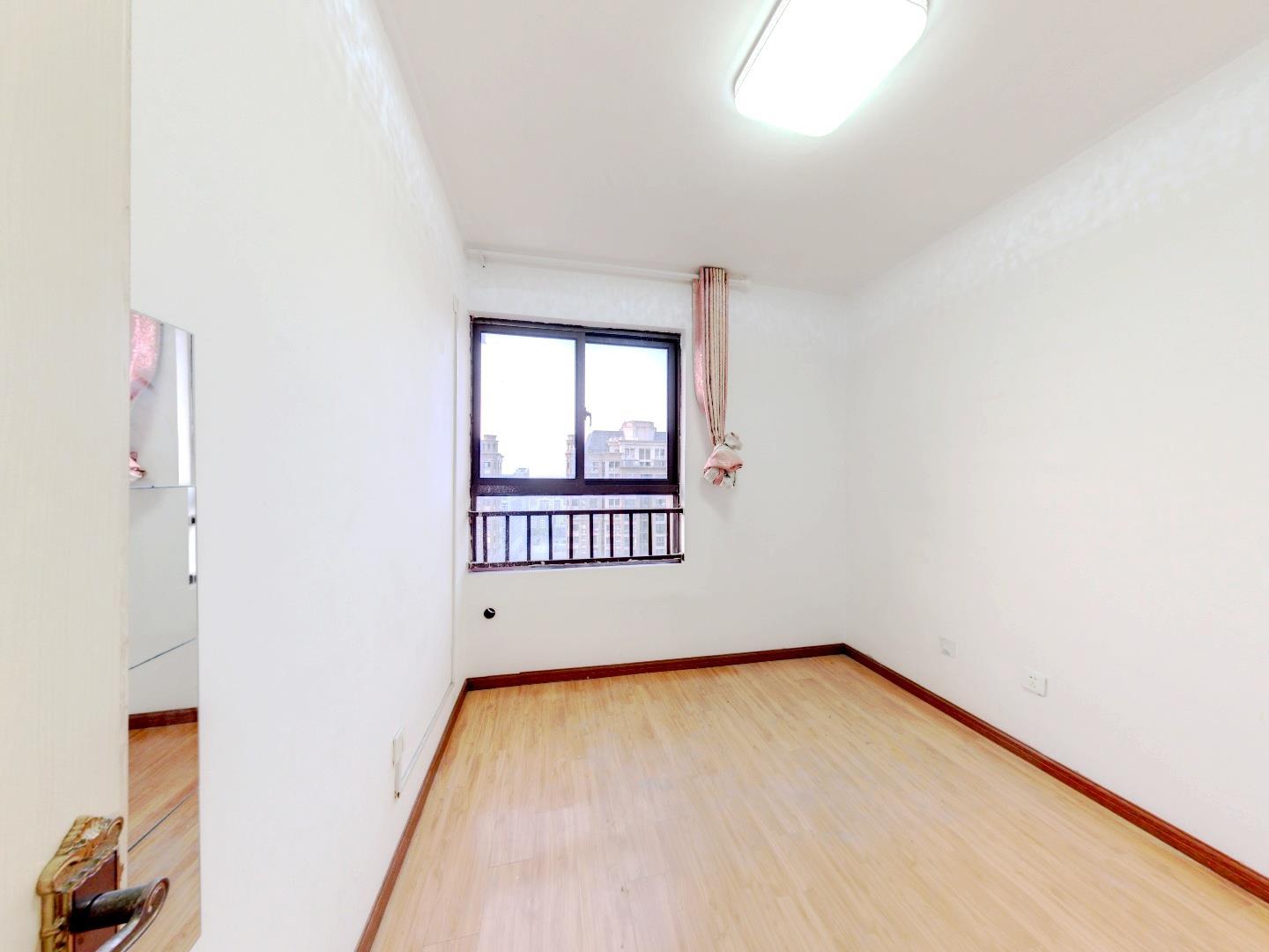 帝奥世伦名郡 4室2厅2卫 192.48m&sup2;