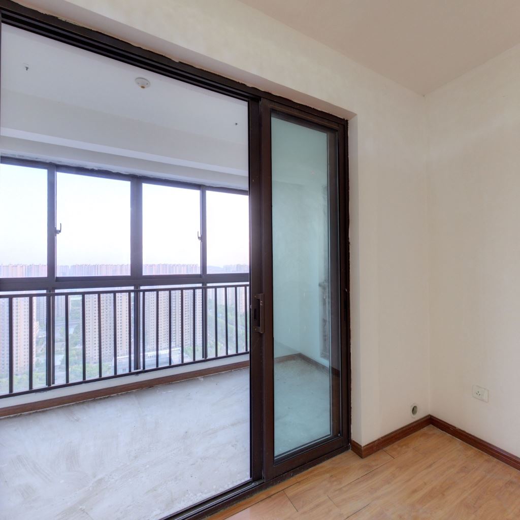 帝奥世伦名郡 4室2厅2卫 192.48m&sup2;