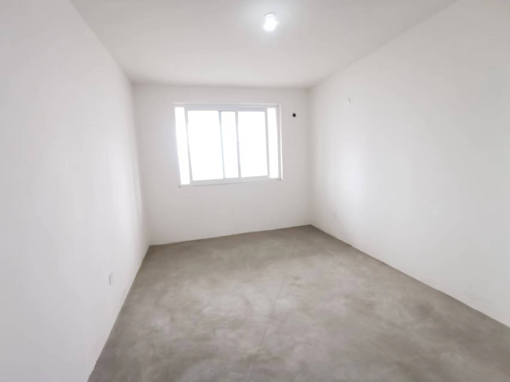 江海东苑 3室2厅2卫 144.2m&sup2;