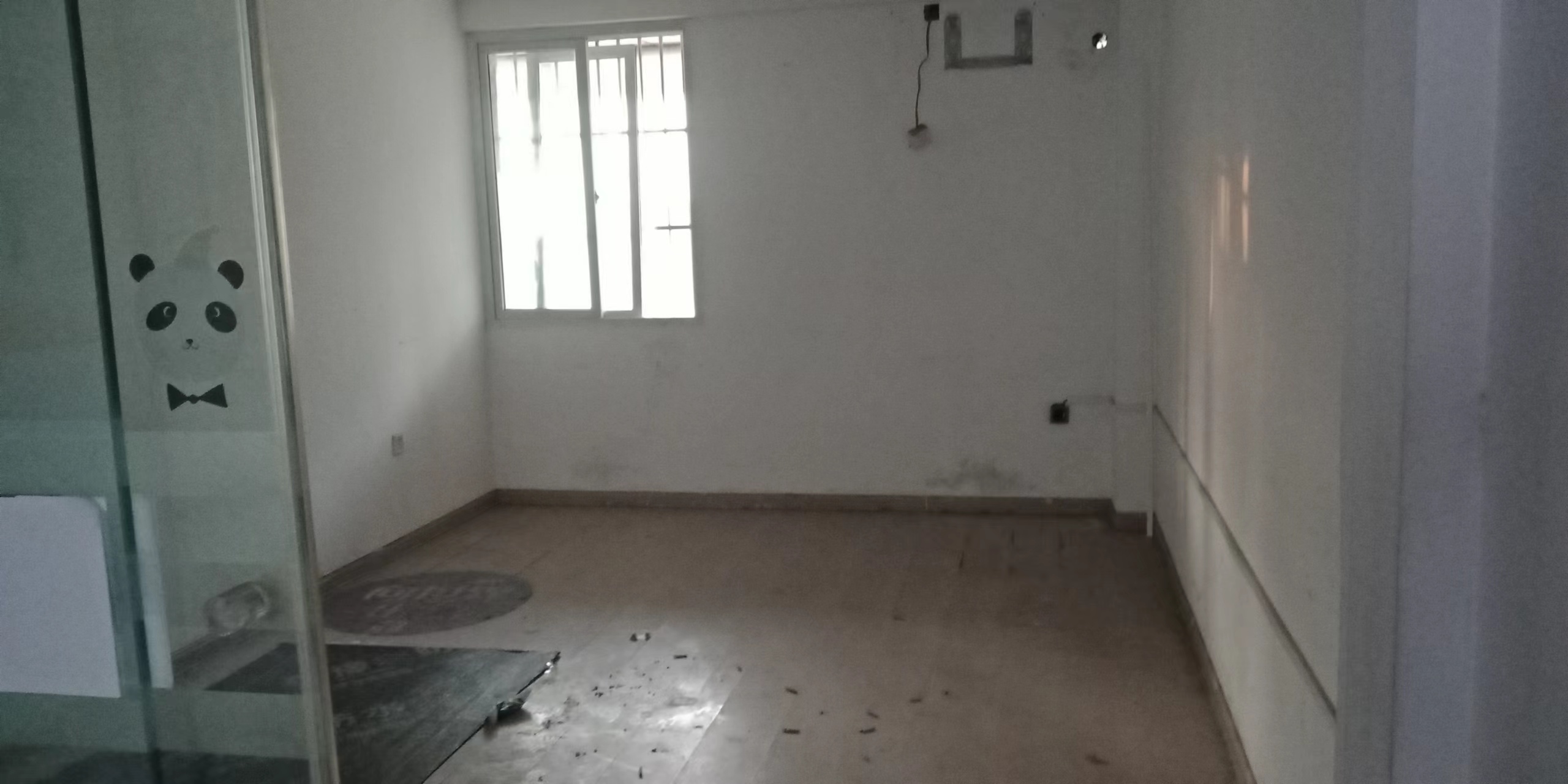 人民中路152号小区 3室1厅1卫 134.81m&sup2;