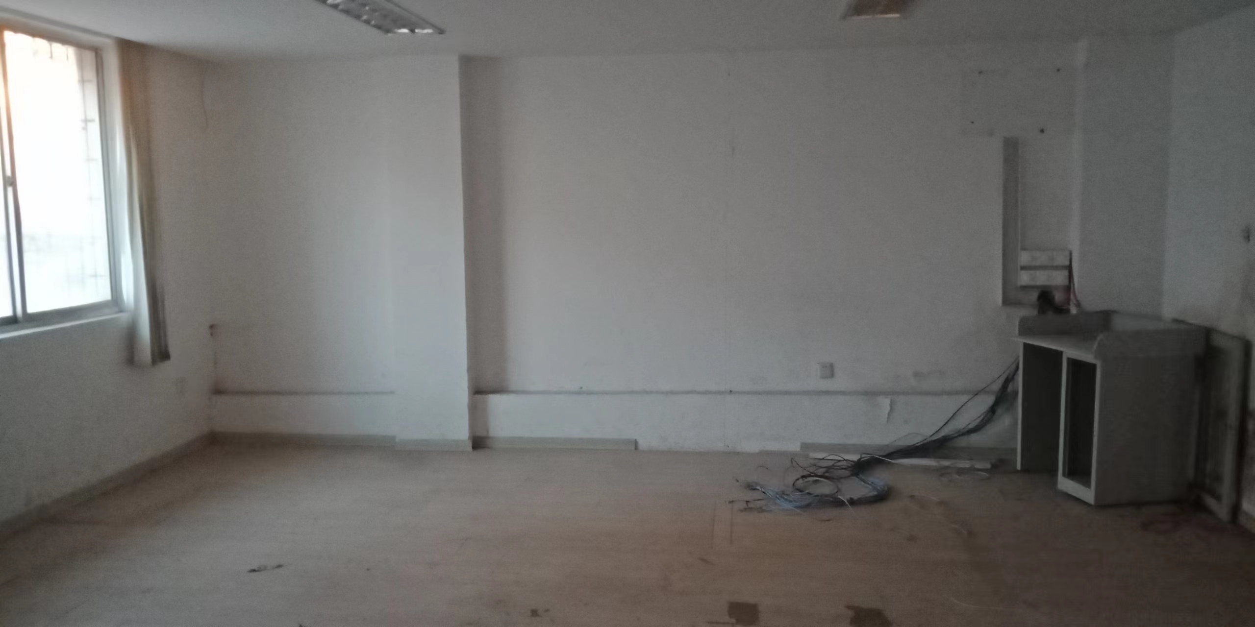 人民中路152号小区 3室1厅1卫 134.81m&sup2;