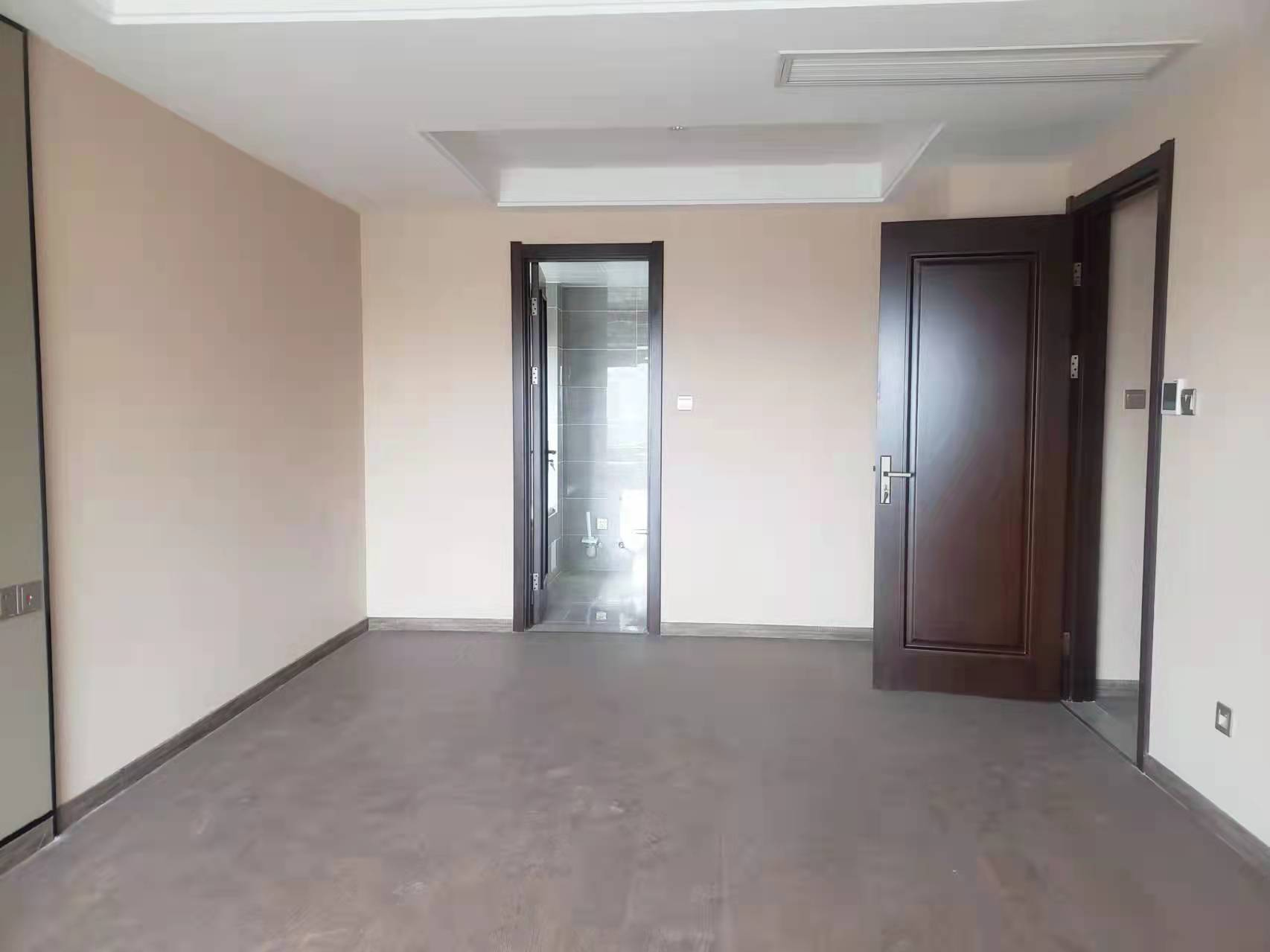 远创樾府 4室2厅2卫 130m&sup2;