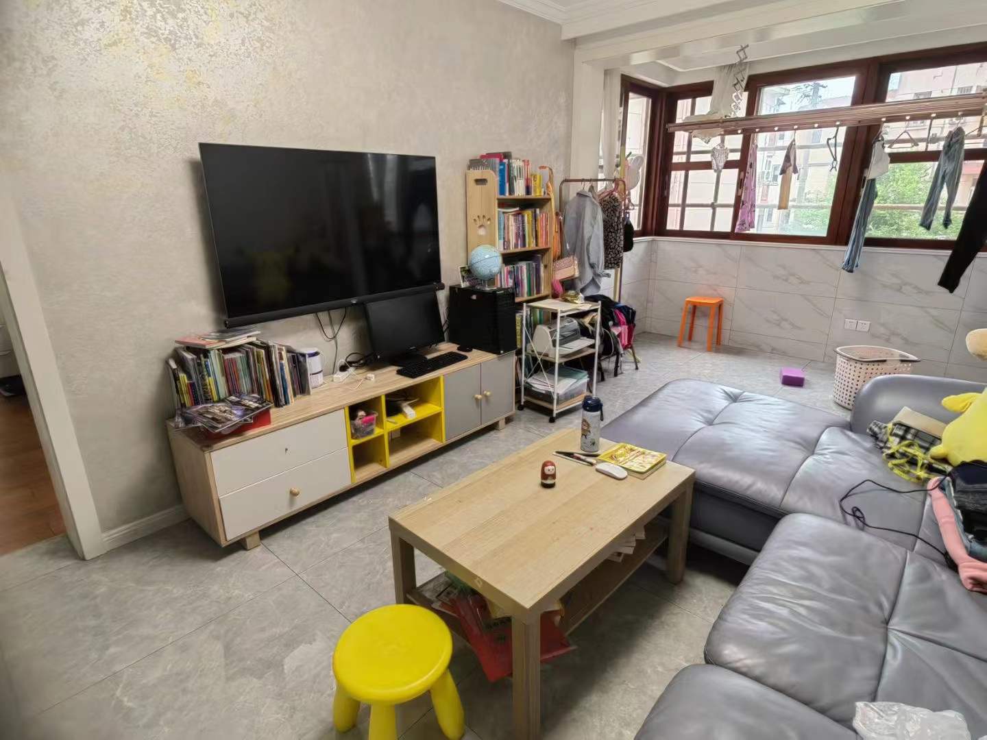 丽景湾 3室2厅1卫 96.9m&sup2;