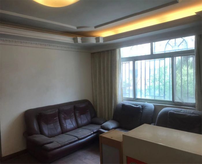 文峰新村 3室2厅1卫 128m&sup2;