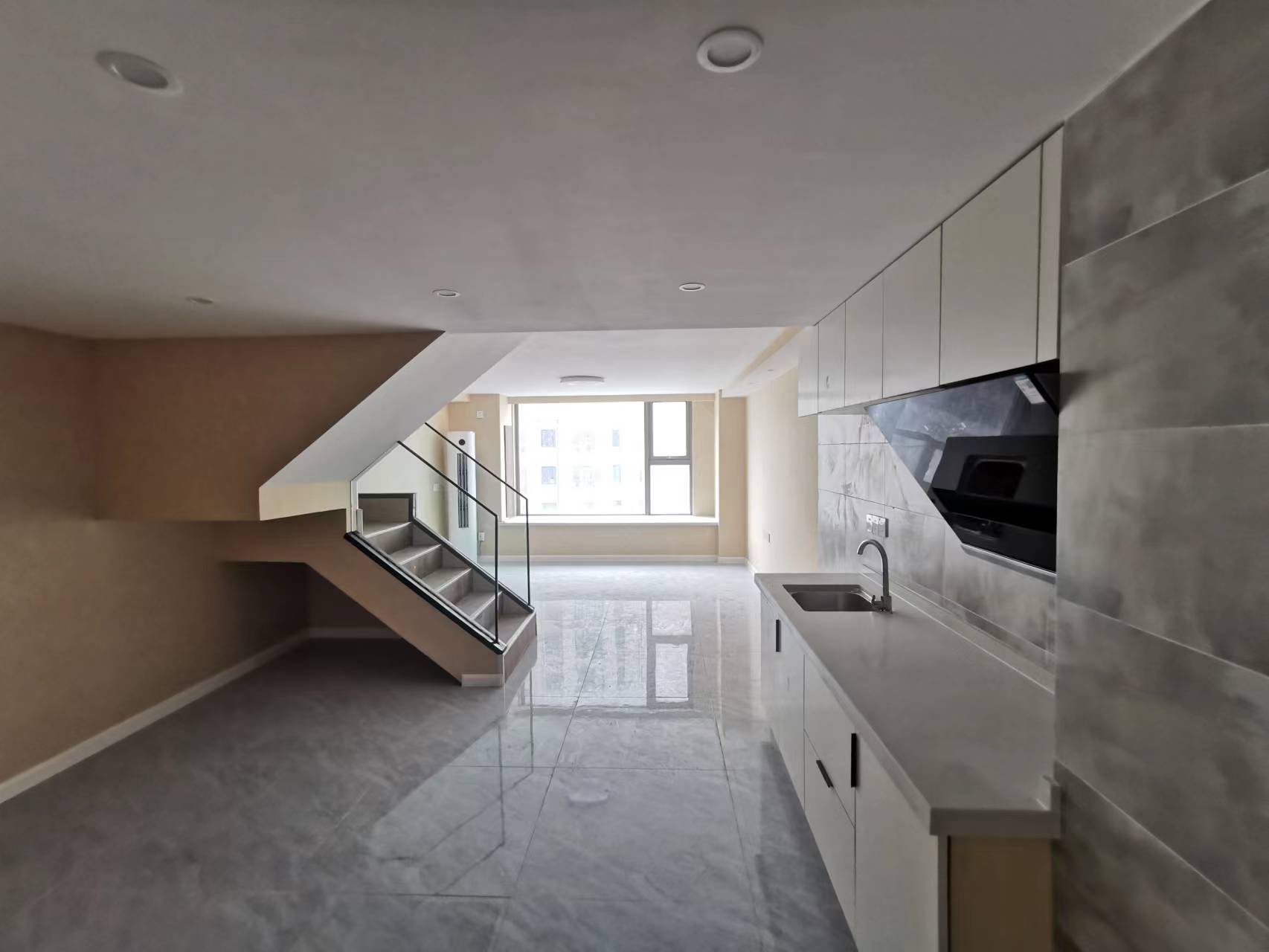 中港银座 1室1厅1卫 47.53m&sup2;
