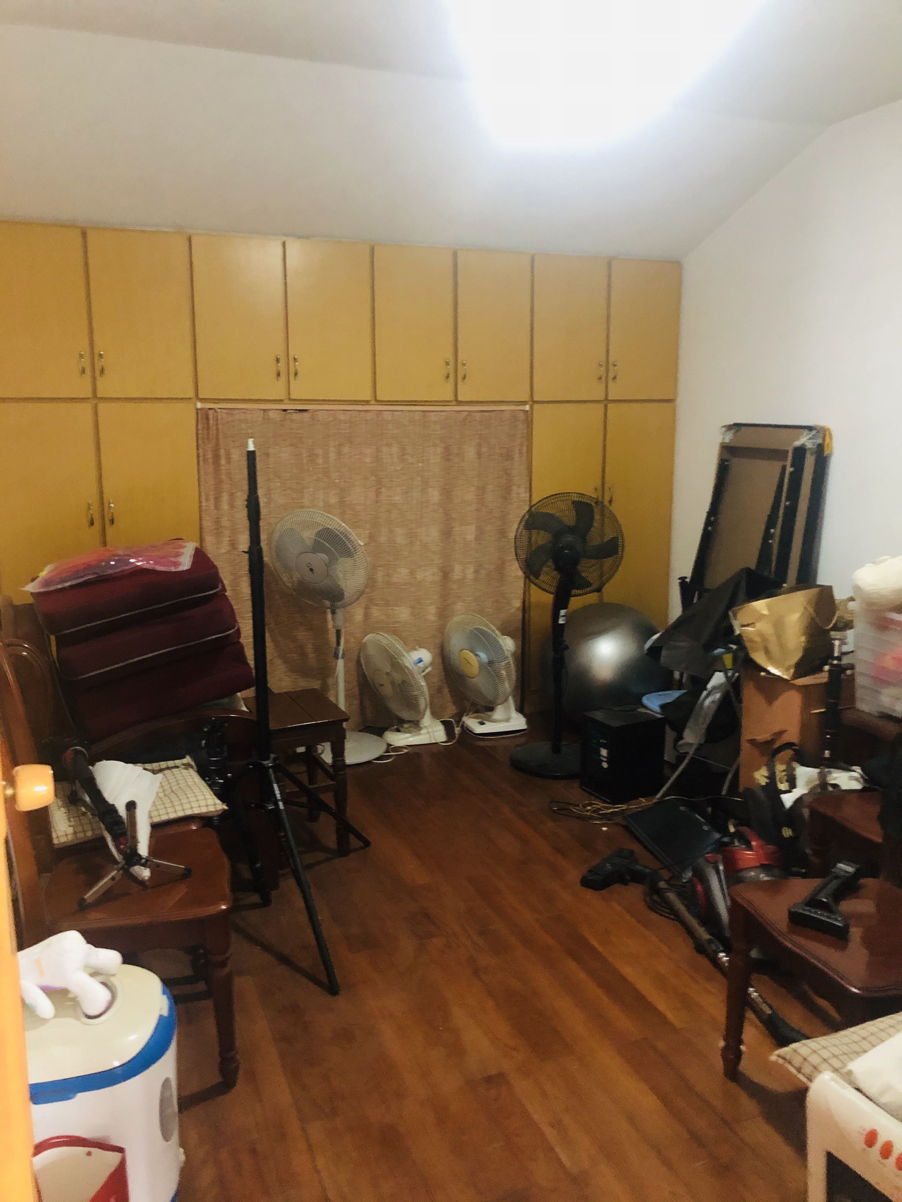 教育新村 3室2厅2卫 159m&sup2;