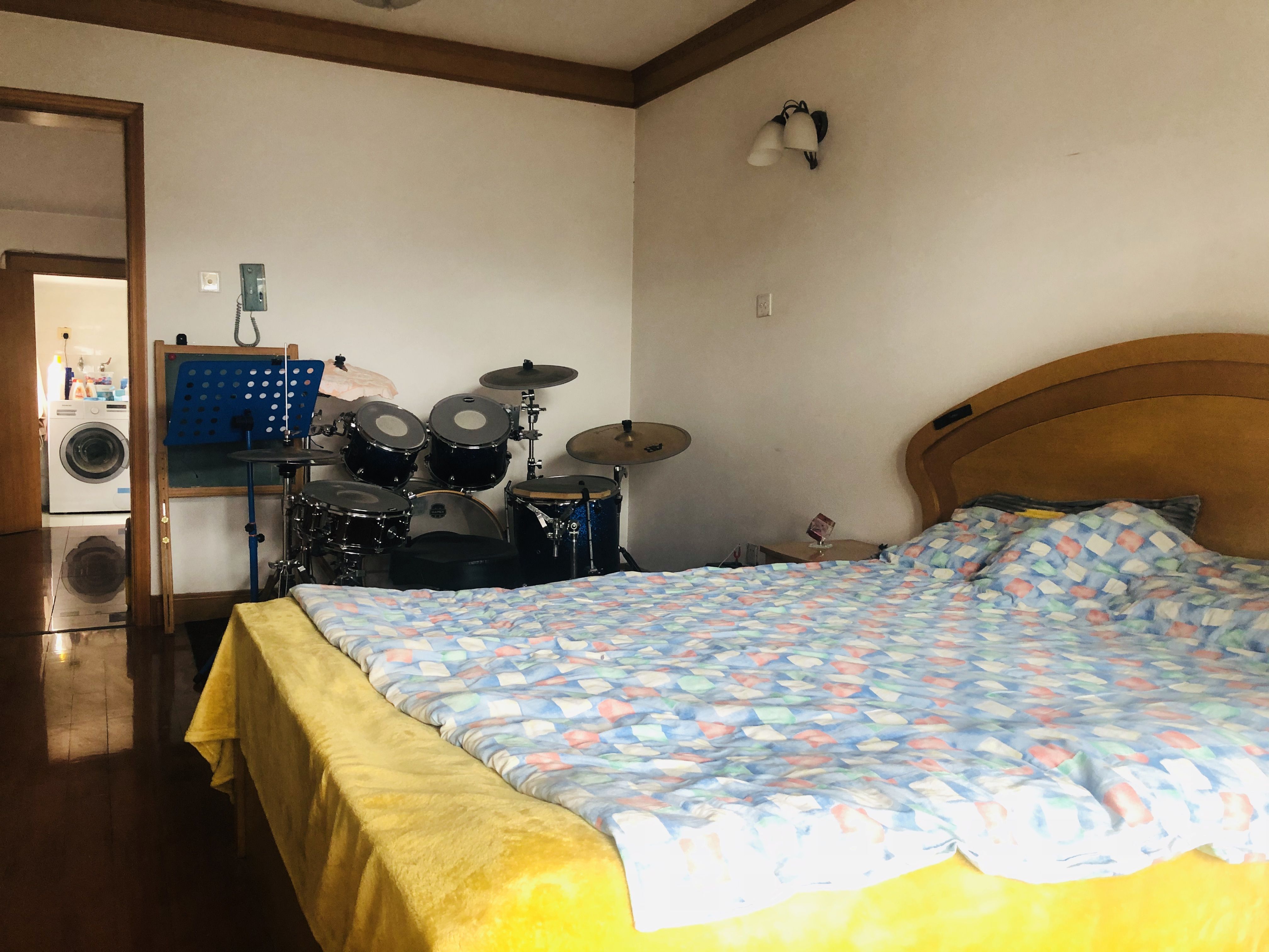 教育新村 3室2厅2卫 159m&sup2;